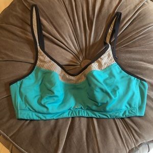 VICTORIA SECRET SPORTS BRA -BUNDLE 2 for $20